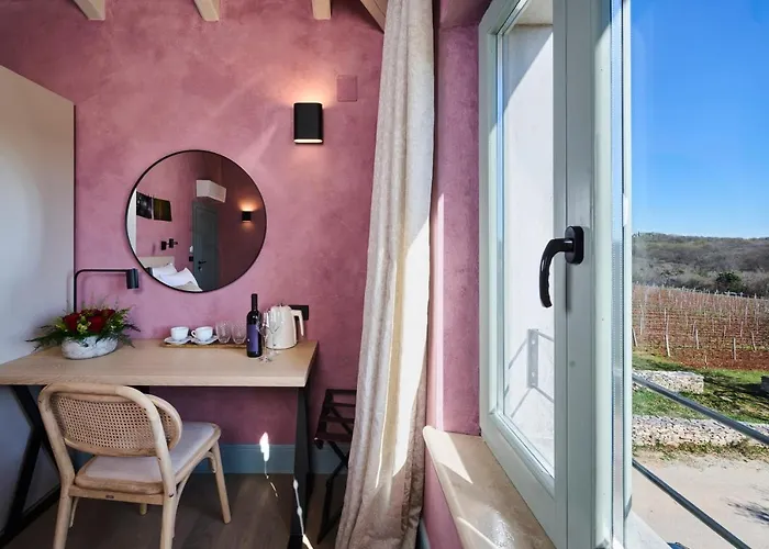 Winery Cuj 4* Vilanija