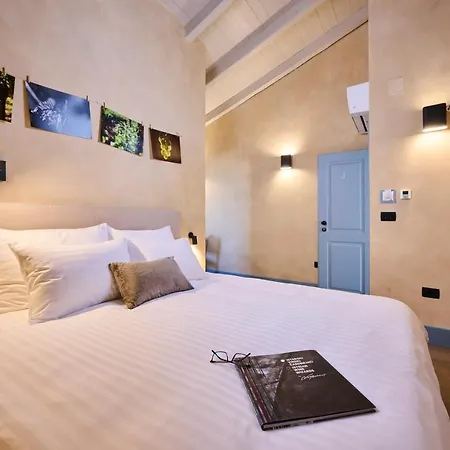 Winery Cuj Bed & Breakfast Vilanija